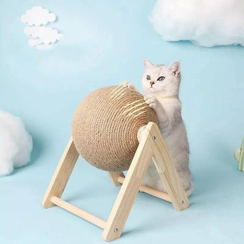 Eco-Friendly Wood and Sisal Rope Cat Scratching Ball Eco-Friendly Wood and Sisal Rope Cat Scratching Ball
